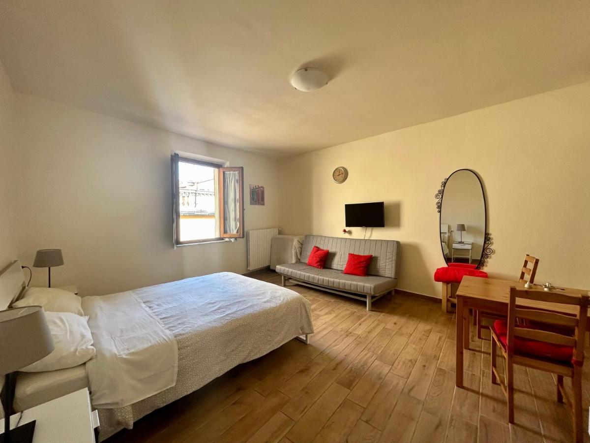 Apartment Nel Centro Della Citta Pistoia Exterior foto